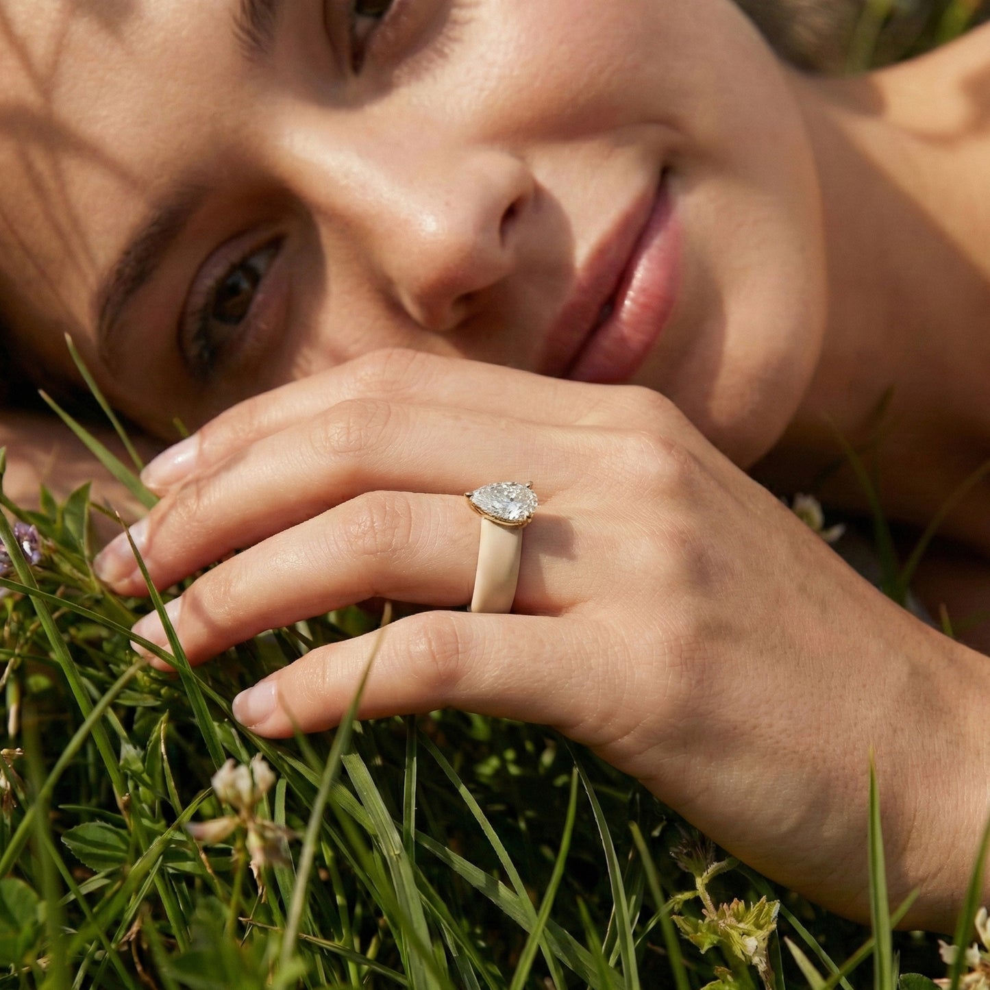 Pear Diamond Silicone Ring | 1 Carat